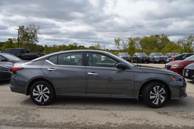 new 2025 Nissan Altima car, priced at $26,336