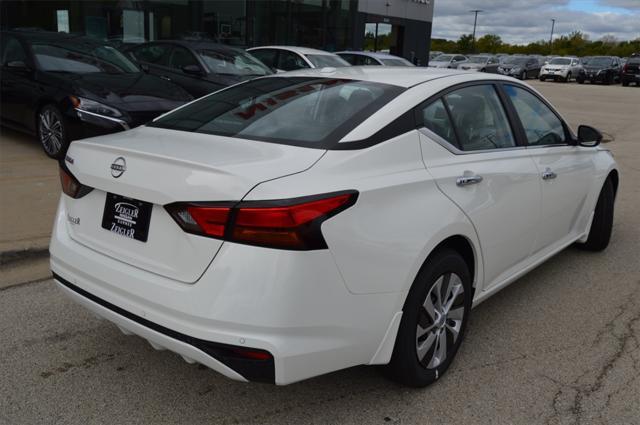 new 2025 Nissan Altima car, priced at $26,336