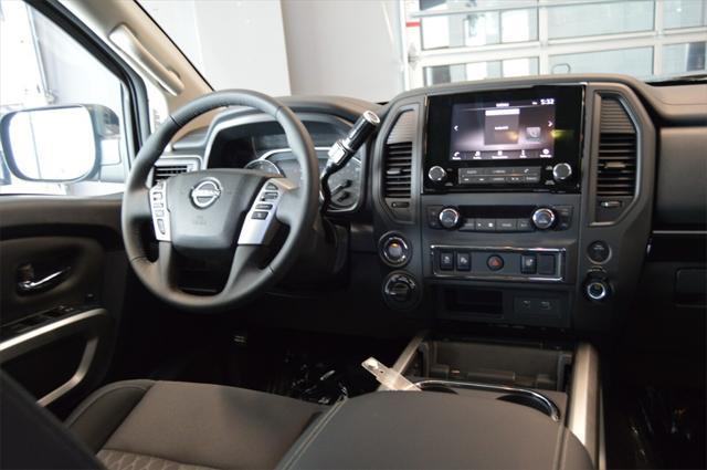 new 2024 Nissan Titan car, priced at $46,955