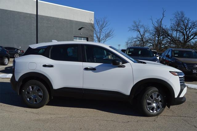 new 2025 Nissan Kicks car, priced at $24,568