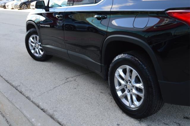 used 2021 Chevrolet Traverse car, priced at $23,265