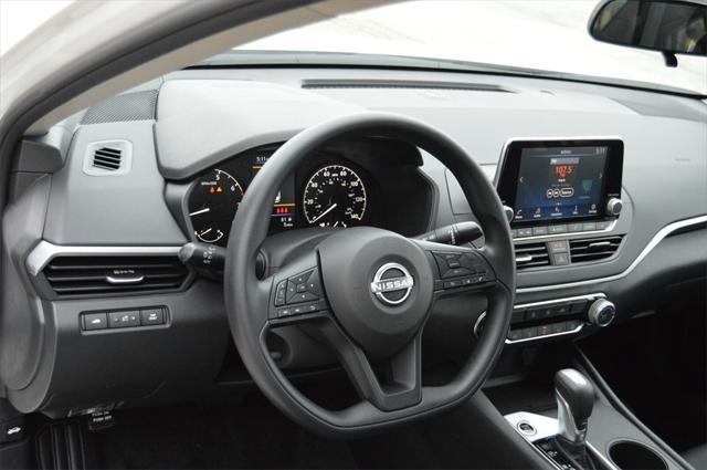 new 2025 Nissan Altima car, priced at $26,505