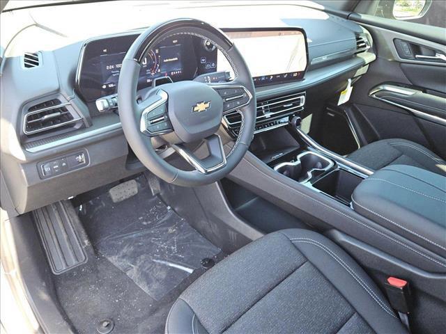 new 2025 Chevrolet Traverse car, priced at $44,936