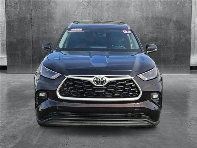 used 2022 Toyota Highlander car, priced at $26,448