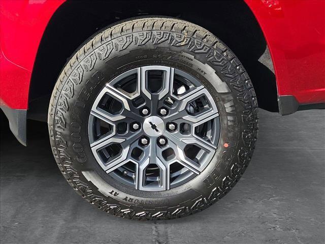 new 2025 Chevrolet Colorado car, priced at $46,637