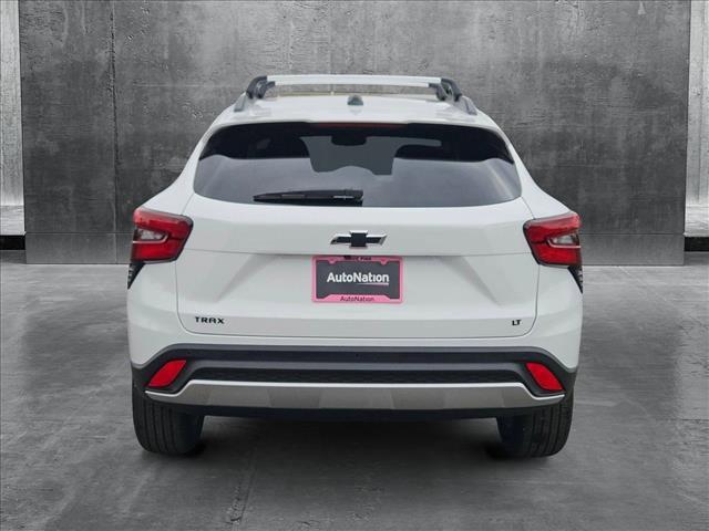 new 2025 Chevrolet Trax car, priced at $25,954