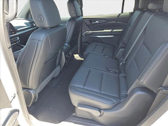 new 2025 Chevrolet Traverse car, priced at $40,980