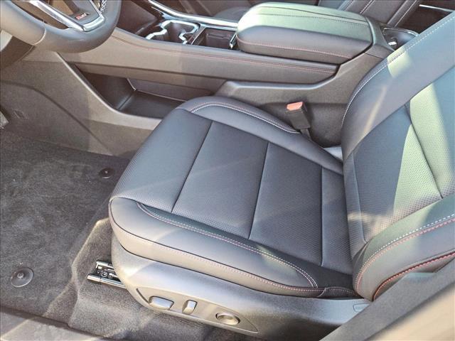 new 2026 Chevrolet Traverse car, priced at $50,134