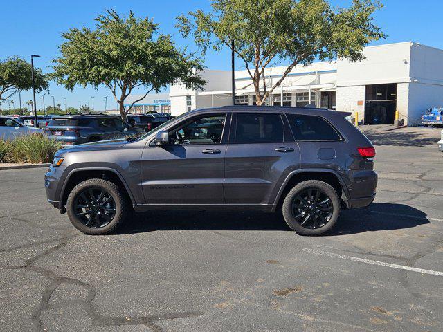 used 2020 Jeep Grand Cherokee car, priced at $17,923