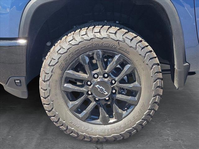 new 2025 Chevrolet Silverado 2500 car, priced at $72,541