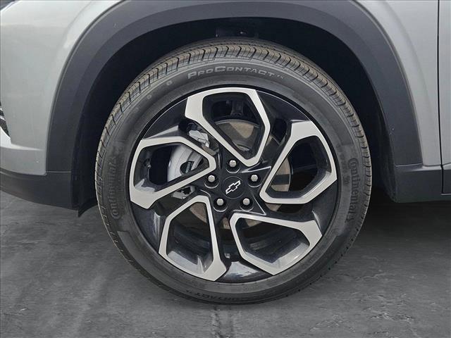 new 2025 Chevrolet Trax car, priced at $25,471