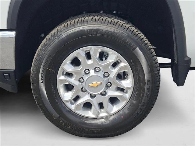 new 2025 Chevrolet Silverado 2500 car, priced at $67,835