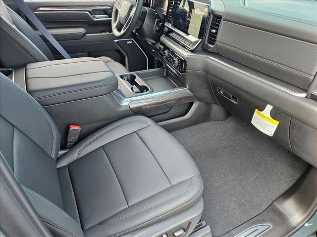 new 2025 Chevrolet Silverado 2500 car, priced at $83,200