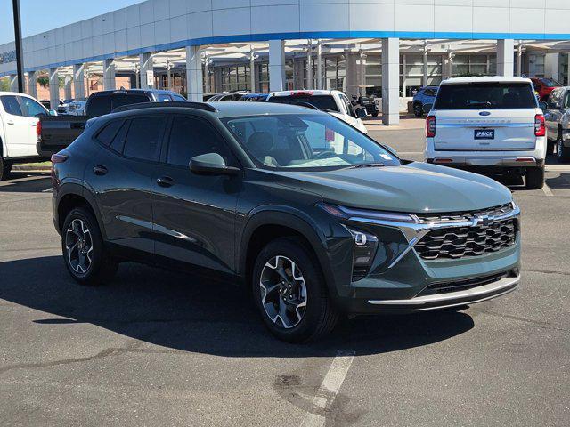 new 2025 Chevrolet Trax car, priced at $24,564