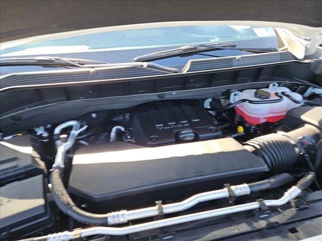 new 2025 Chevrolet Silverado 1500 car, priced at $37,720