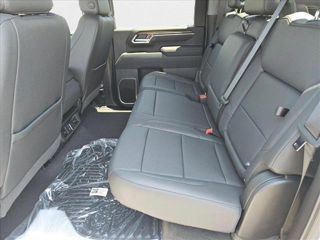 new 2025 Chevrolet Silverado 2500 car, priced at $77,268