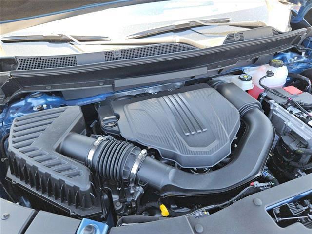 new 2025 Chevrolet Traverse car, priced at $42,366