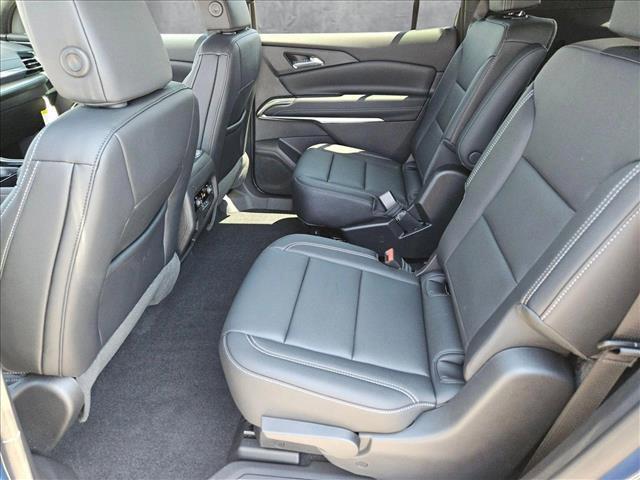 new 2025 Chevrolet Traverse car, priced at $42,366
