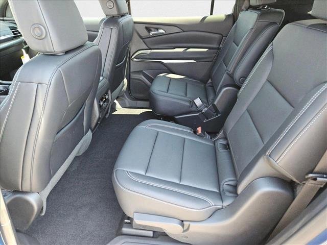 new 2025 Chevrolet Traverse car, priced at $42,366