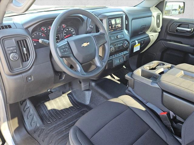 new 2026 Chevrolet Silverado 1500 car, priced at $31,215