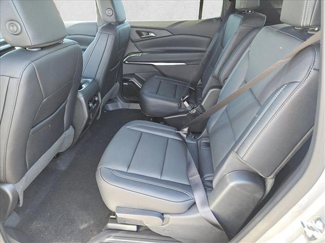 new 2026 Chevrolet Traverse car, priced at $47,900