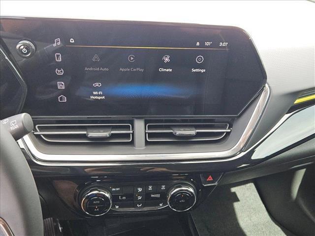 new 2025 Chevrolet Trax car, priced at $25,134
