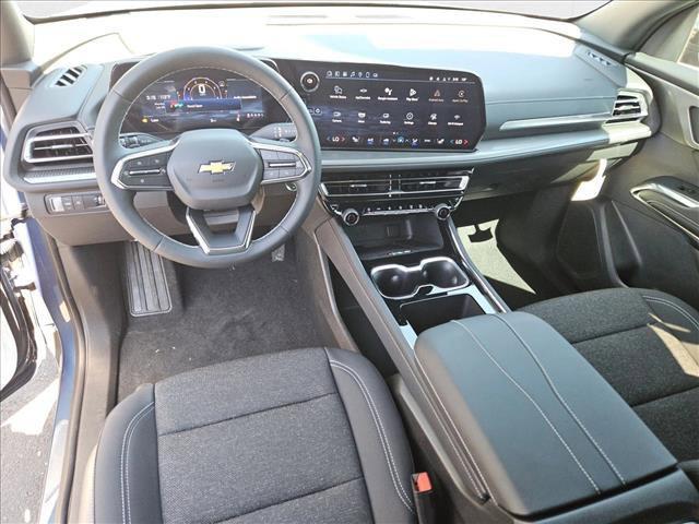 new 2025 Chevrolet Traverse car, priced at $41,456
