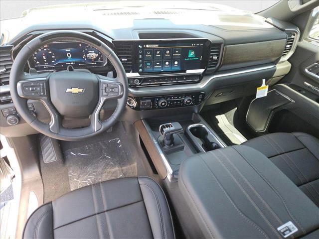 new 2025 Chevrolet Silverado 1500 car, priced at $70,540