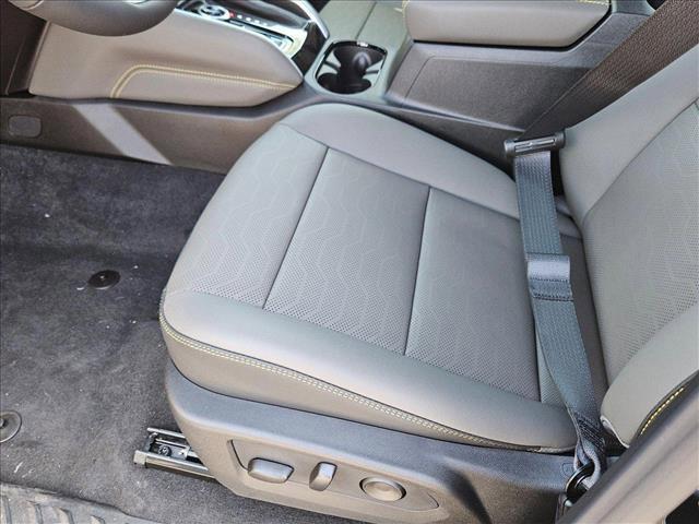 new 2025 Chevrolet Colorado car, priced at $50,479