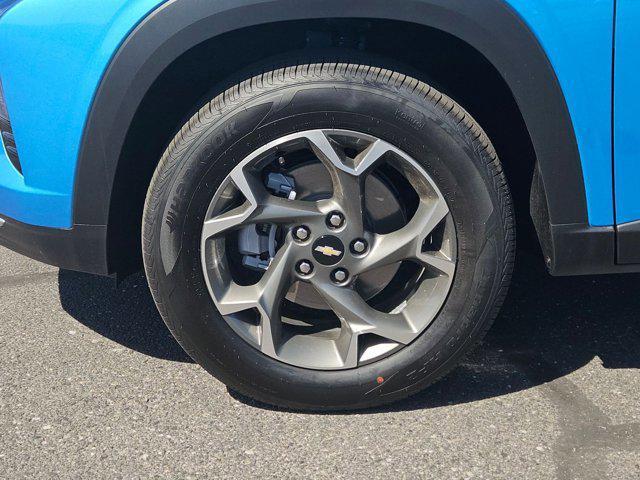 new 2025 Chevrolet Trax car, priced at $21,964