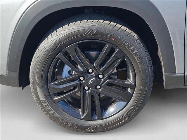 new 2025 Chevrolet Trax car, priced at $26,741