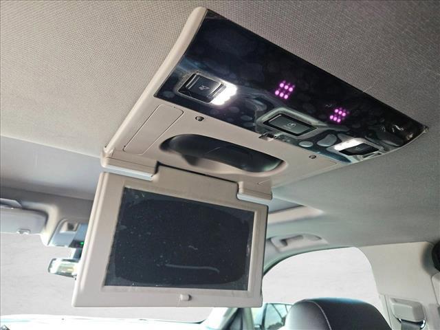 used 2020 Cadillac Escalade car, priced at $42,948