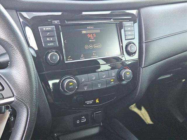 used 2020 Nissan Rogue car, priced at $15,948