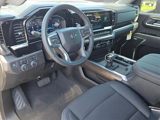 new 2025 Chevrolet Silverado 1500 car, priced at $54,675