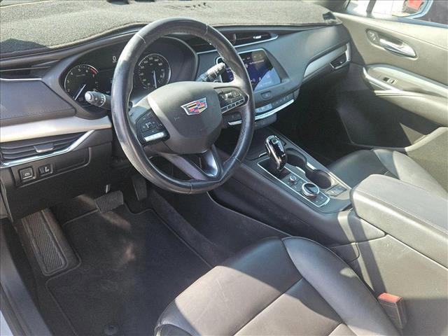 used 2020 Cadillac XT4 car, priced at $19,995
