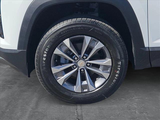 new 2026 Chevrolet Equinox car, priced at $30,316