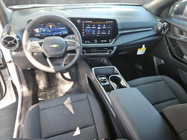 new 2026 Chevrolet Equinox car, priced at $30,316