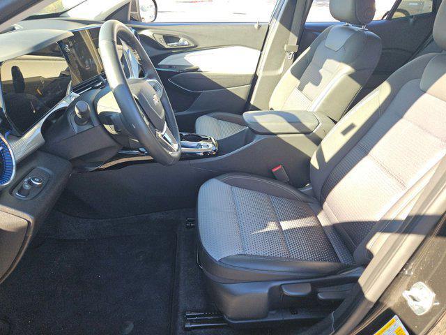 used 2025 Chevrolet Trax car, priced at $20,983