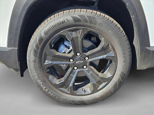 new 2026 Chevrolet Equinox car, priced at $28,480