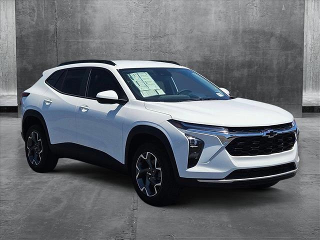 new 2025 Chevrolet Trax car, priced at $22,925