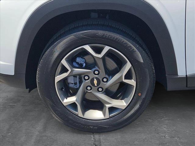 new 2025 Chevrolet Trax car, priced at $22,925