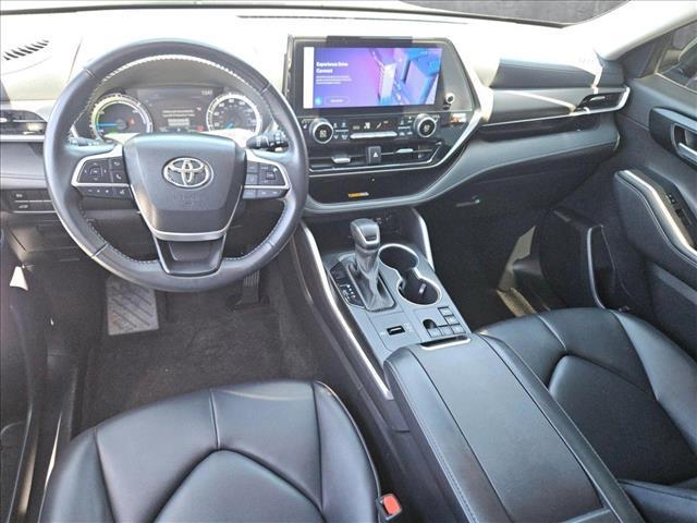 used 2024 Toyota Highlander Hybrid car, priced at $46,492