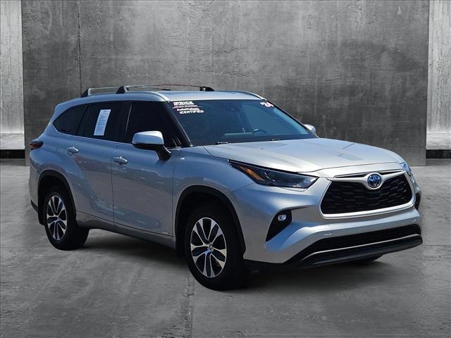 used 2024 Toyota Highlander Hybrid car, priced at $46,492