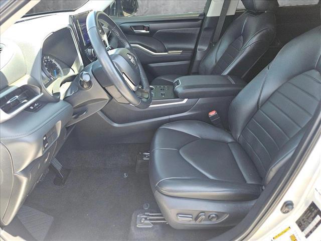 used 2024 Toyota Highlander Hybrid car, priced at $46,492
