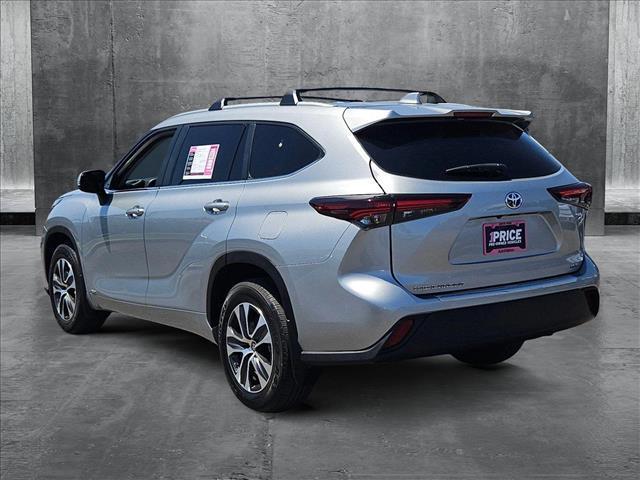 used 2024 Toyota Highlander Hybrid car, priced at $46,492