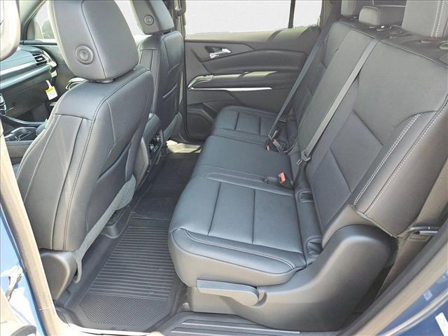 new 2026 Chevrolet Traverse car, priced at $43,498