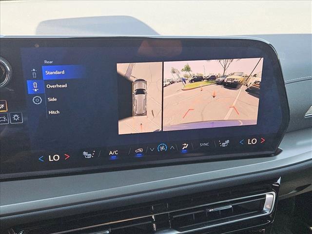 new 2026 Chevrolet Traverse car, priced at $43,498