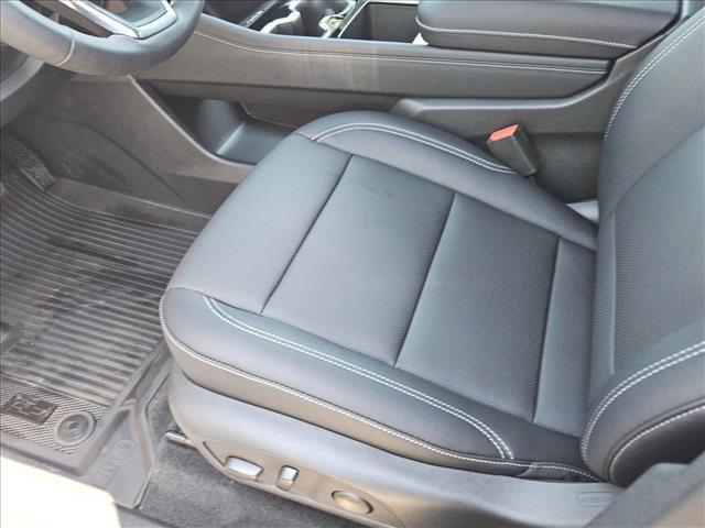new 2026 Chevrolet Traverse car, priced at $43,498