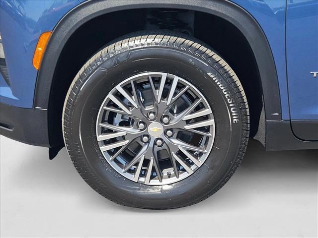 new 2026 Chevrolet Traverse car, priced at $43,498