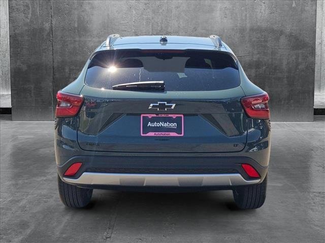 new 2025 Chevrolet Trax car, priced at $25,527
